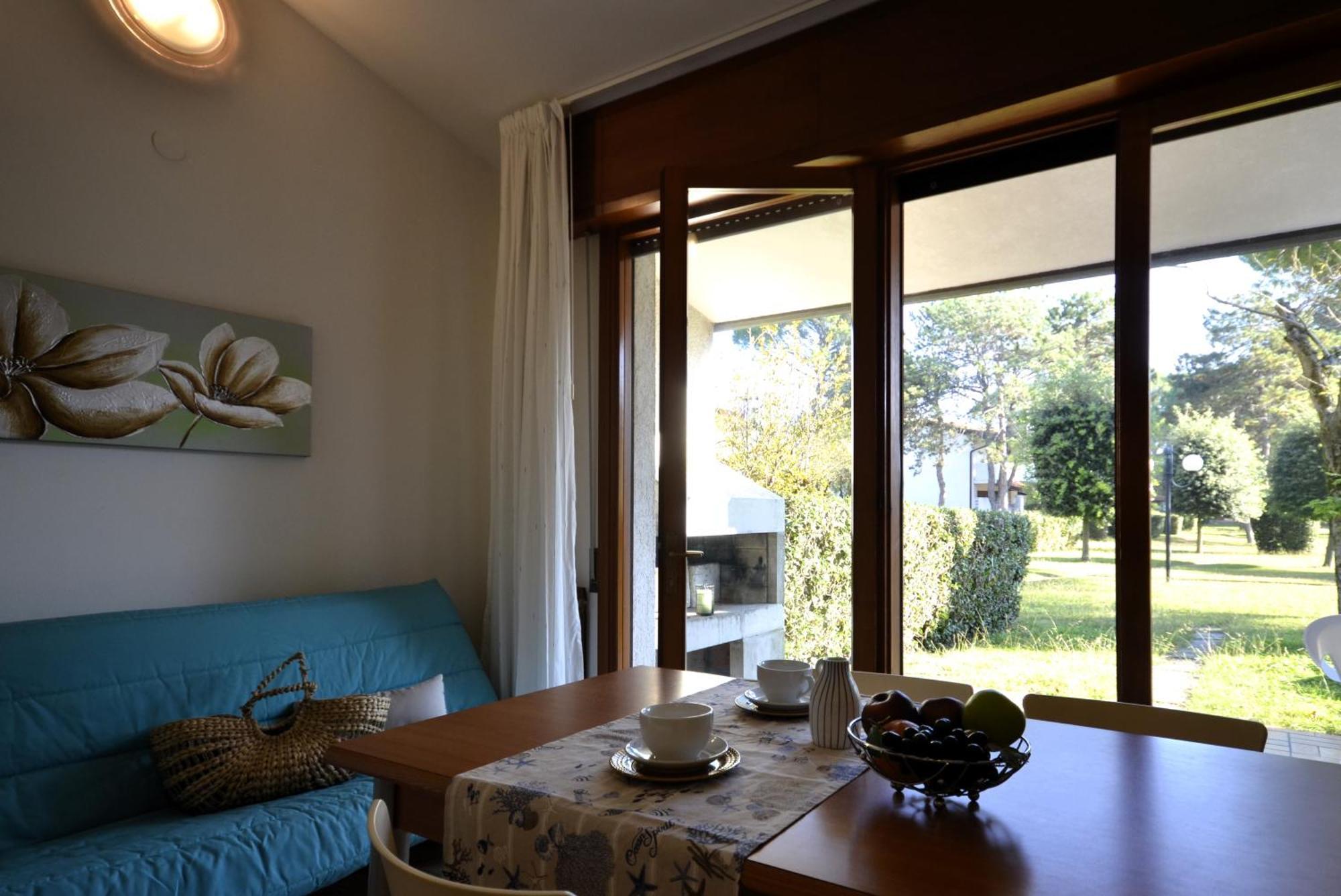Villaggio Club Dei Pini 比比翁 外观 照片