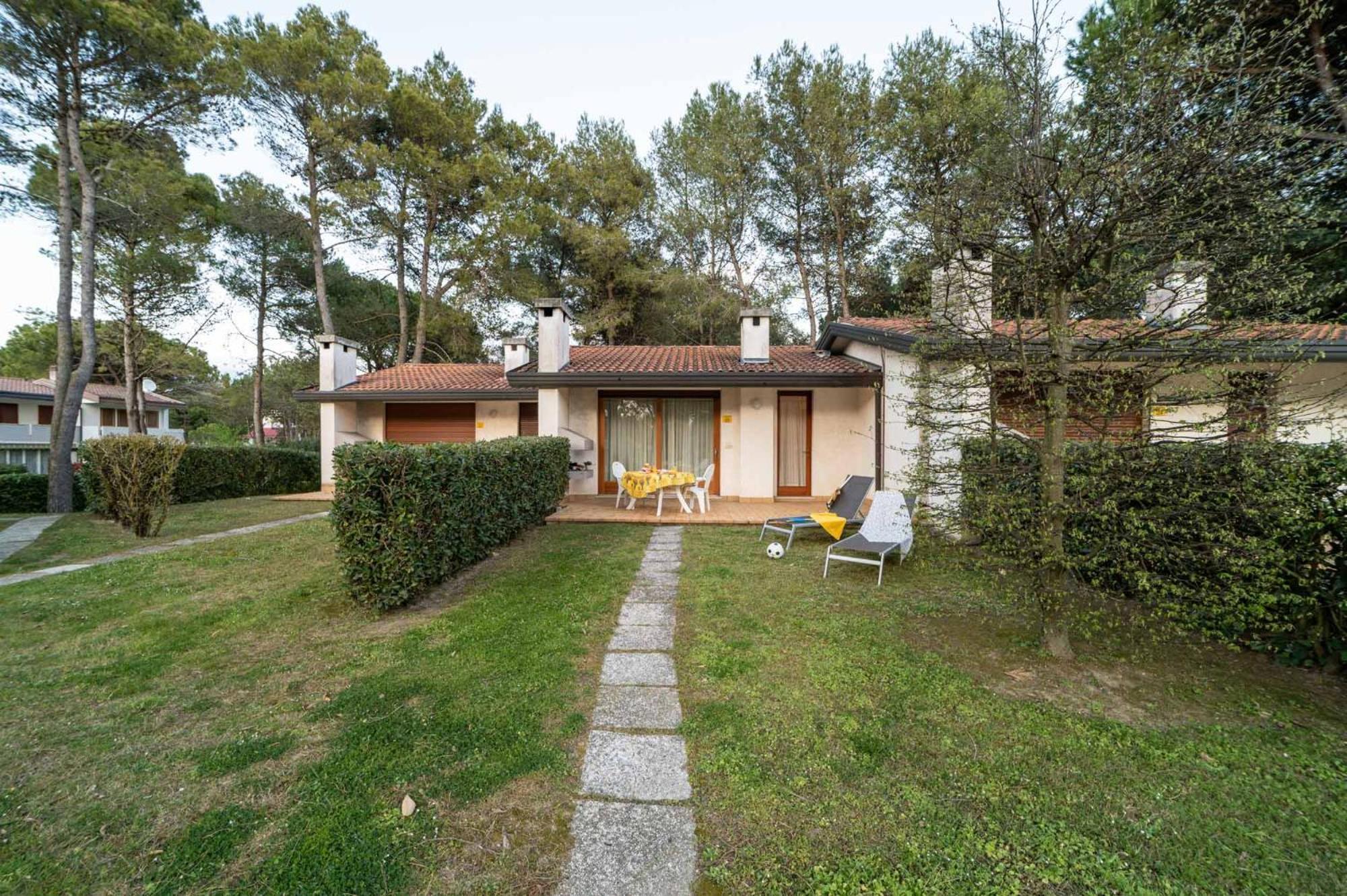 Villaggio Club Dei Pini 比比翁 外观 照片